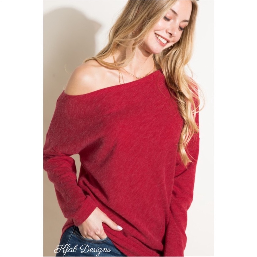 Asymmetric Hem Top - Picture 1 of 9